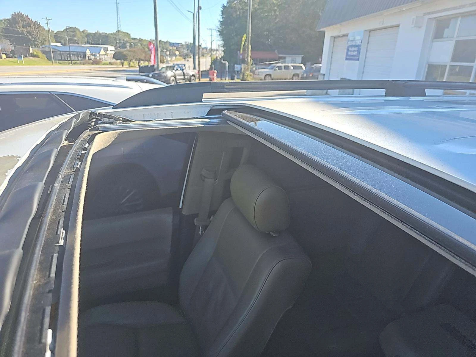 Toyota Sequoia PLATINUM* 4X4* ОБДУХВАНЕ* ПОДГРЕВИ* JBL* ШИБИДАХ   - изображение 9