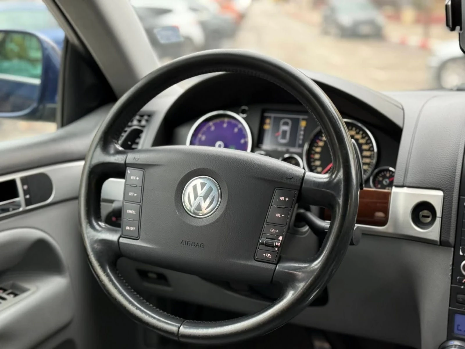 VW Touareg 4.2 с Газ - изображение 9