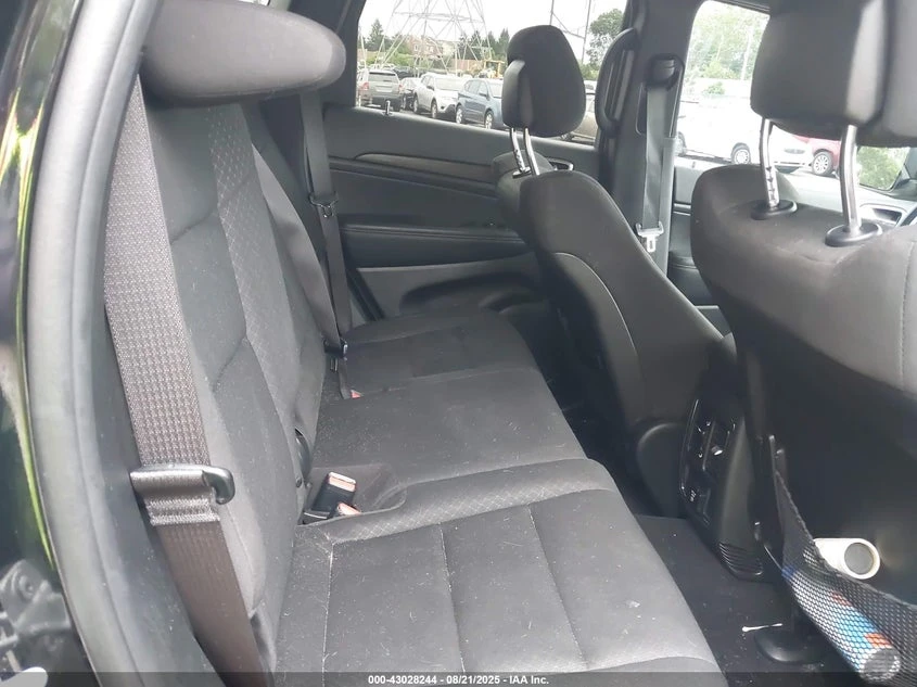 Jeep Grand cherokee 3.6l Freedom 4X4 - изображение 8