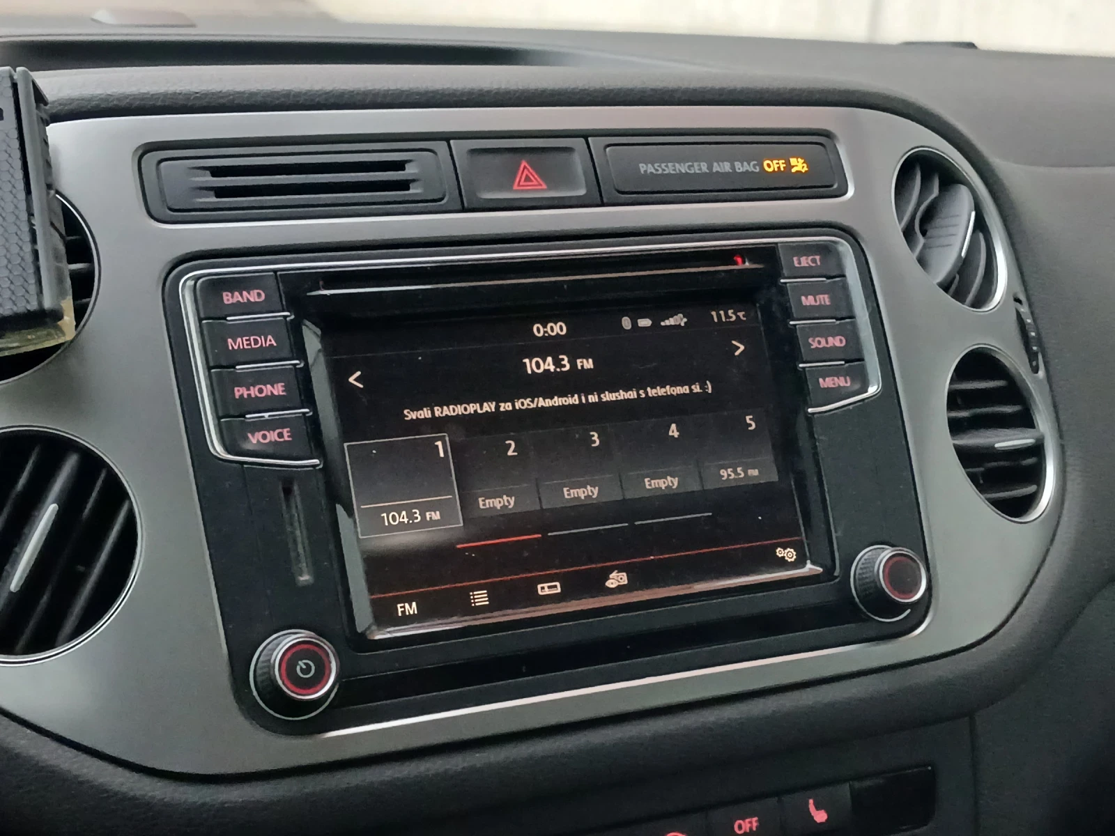 VW Tiguan TSI 4 Motion, снимка 16 - Автомобили и джипове - 53938035