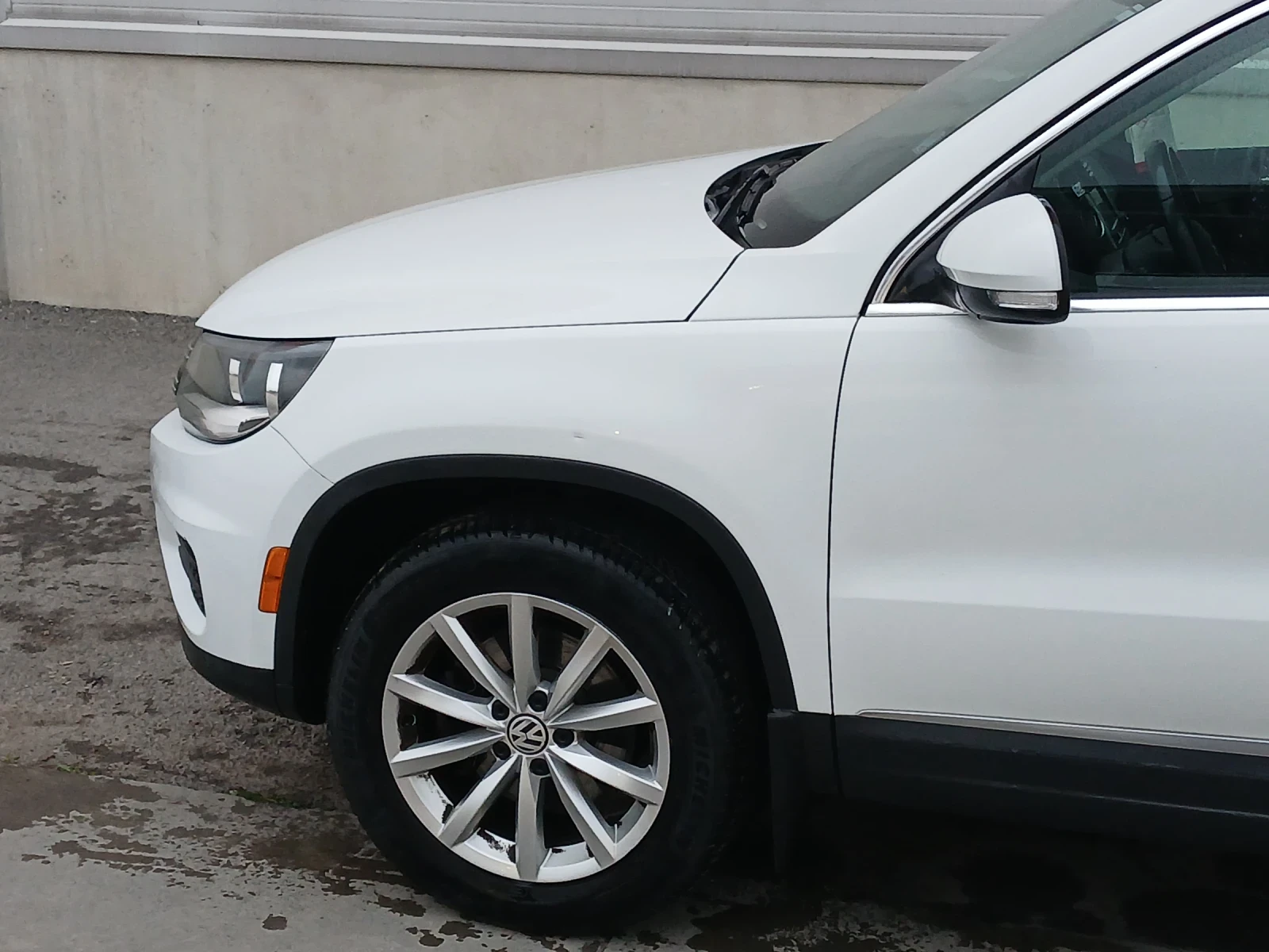 VW Tiguan TSI 4 Motion, снимка 4 - Автомобили и джипове - 53938035