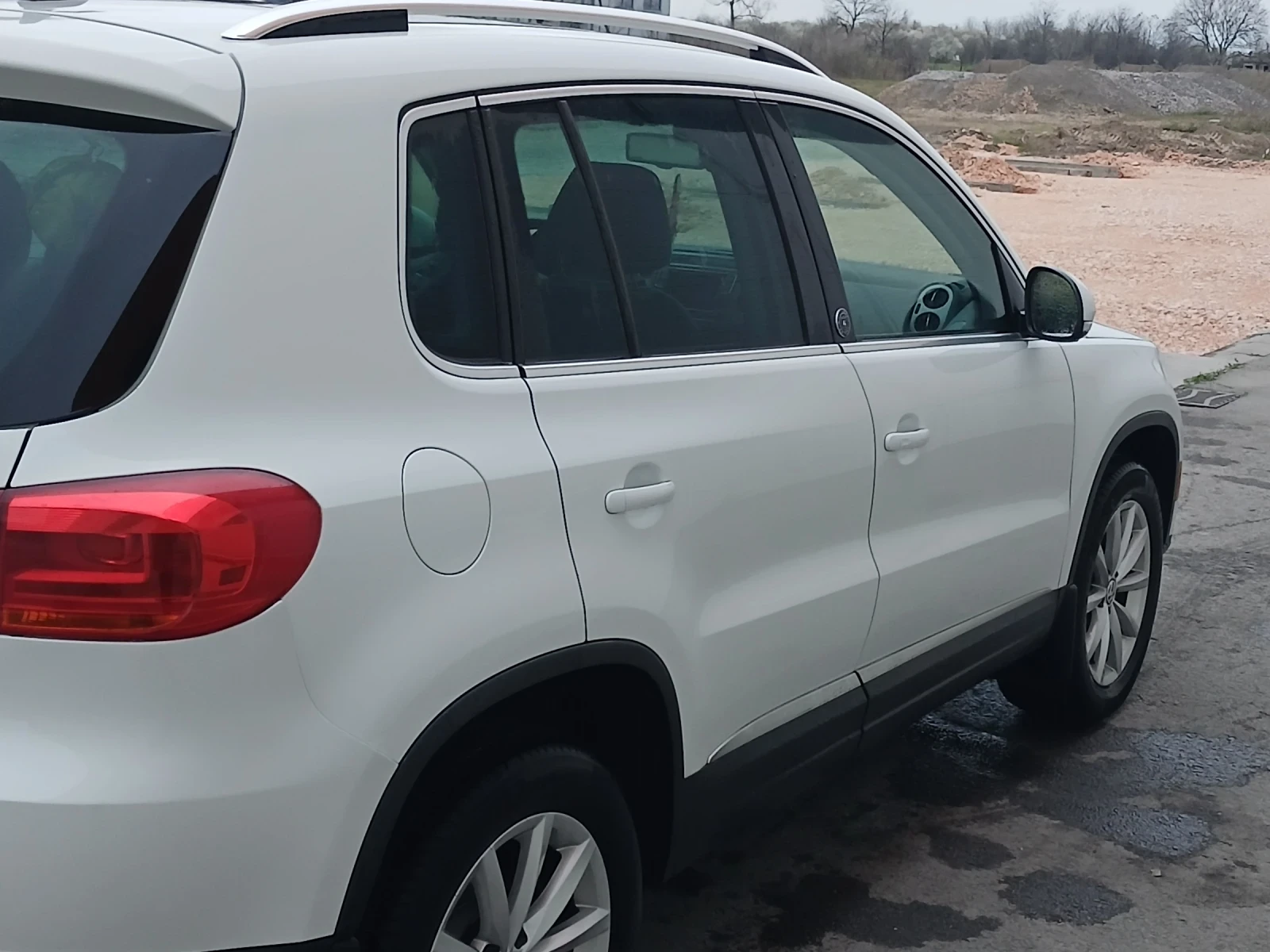 VW Tiguan TSI 4 Motion, снимка 8 - Автомобили и джипове - 53938035