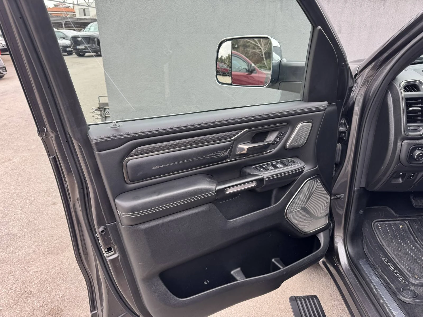 Dodge RAM 1500 5.7L CREW CAB LIMITED ������ ������ | Mobile.bg � ����������� 8
