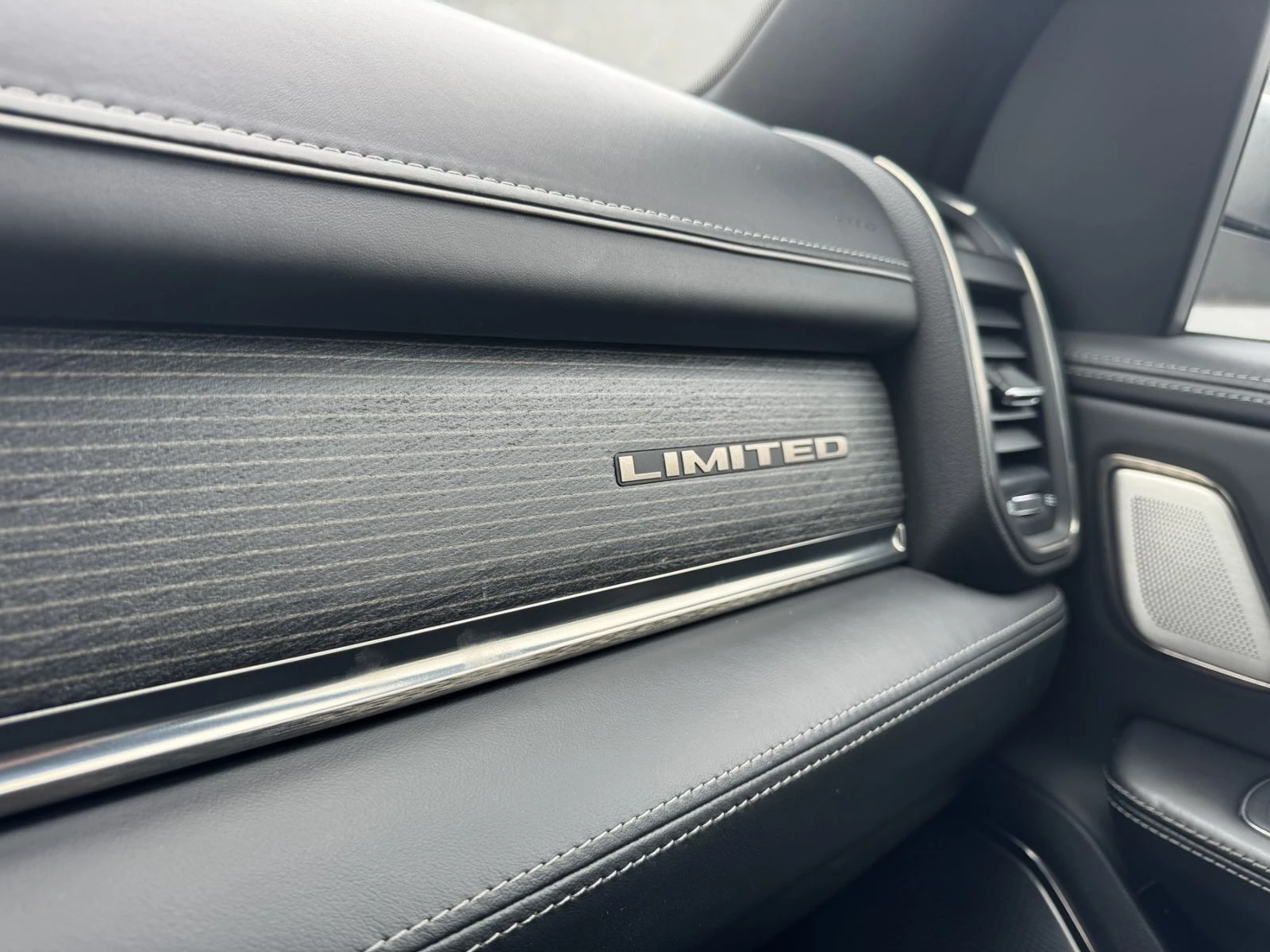 Dodge RAM 1500 5.7L CREW CAB LIMITED ������ ������ | Mobile.bg � ����������� 15