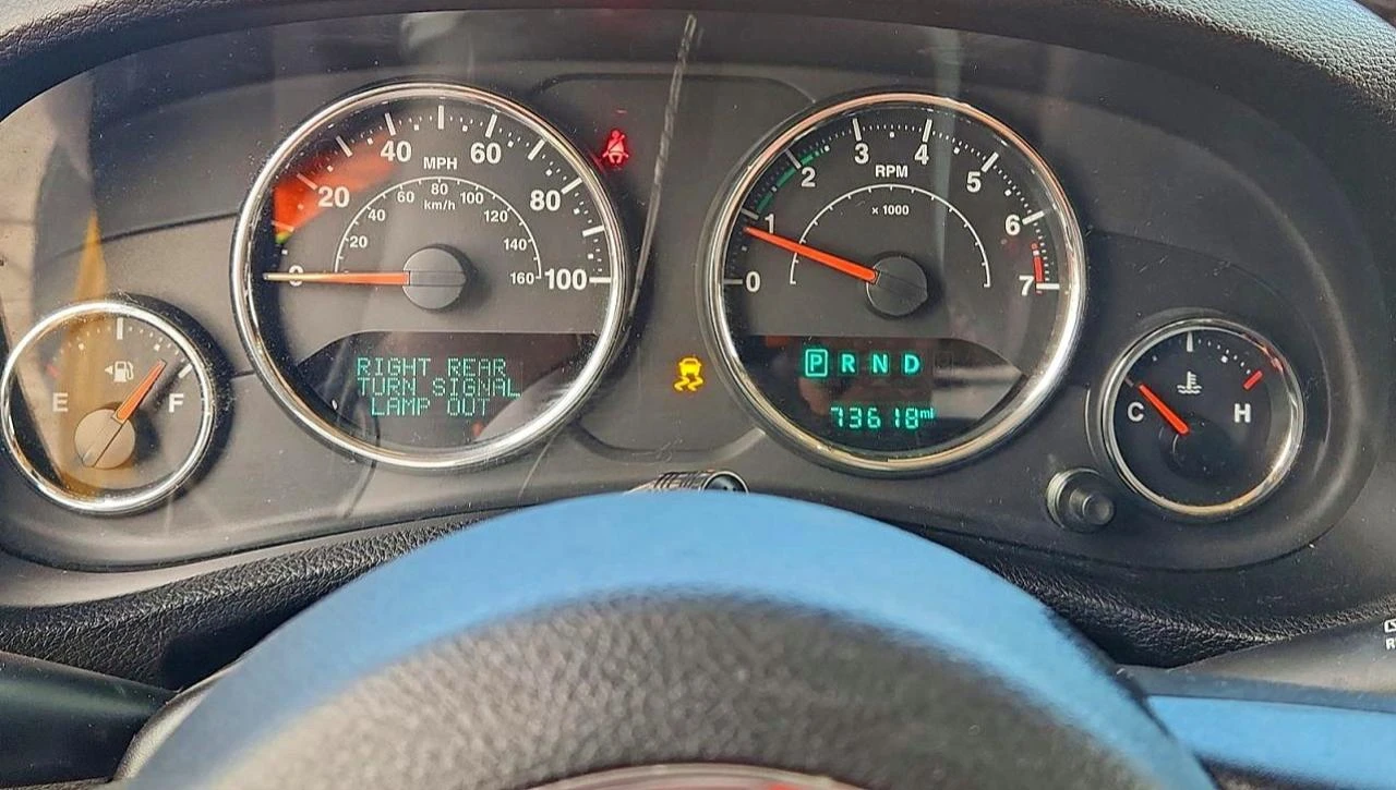 Jeep Wrangler 3.6* SPORT* ������ �� ! | Mobile.bg � ����������� 10