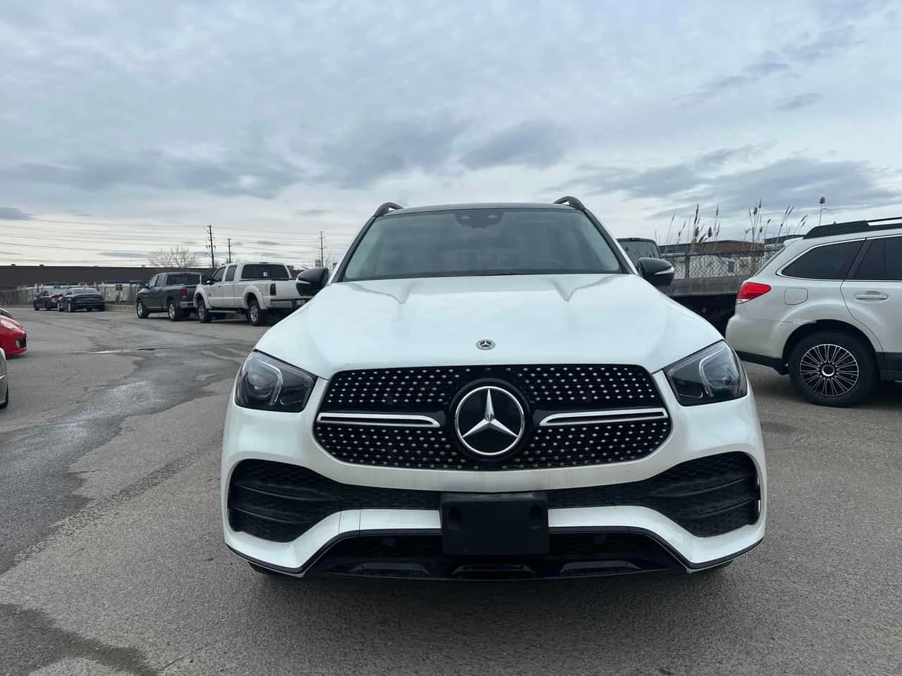 Mercedes-Benz GLE * 450 * CARFAX * БЕЗ ПЪРВОНАЧАЛНА ВНОСКА, снимка 2 - Автомобили и джипове - 54132049
