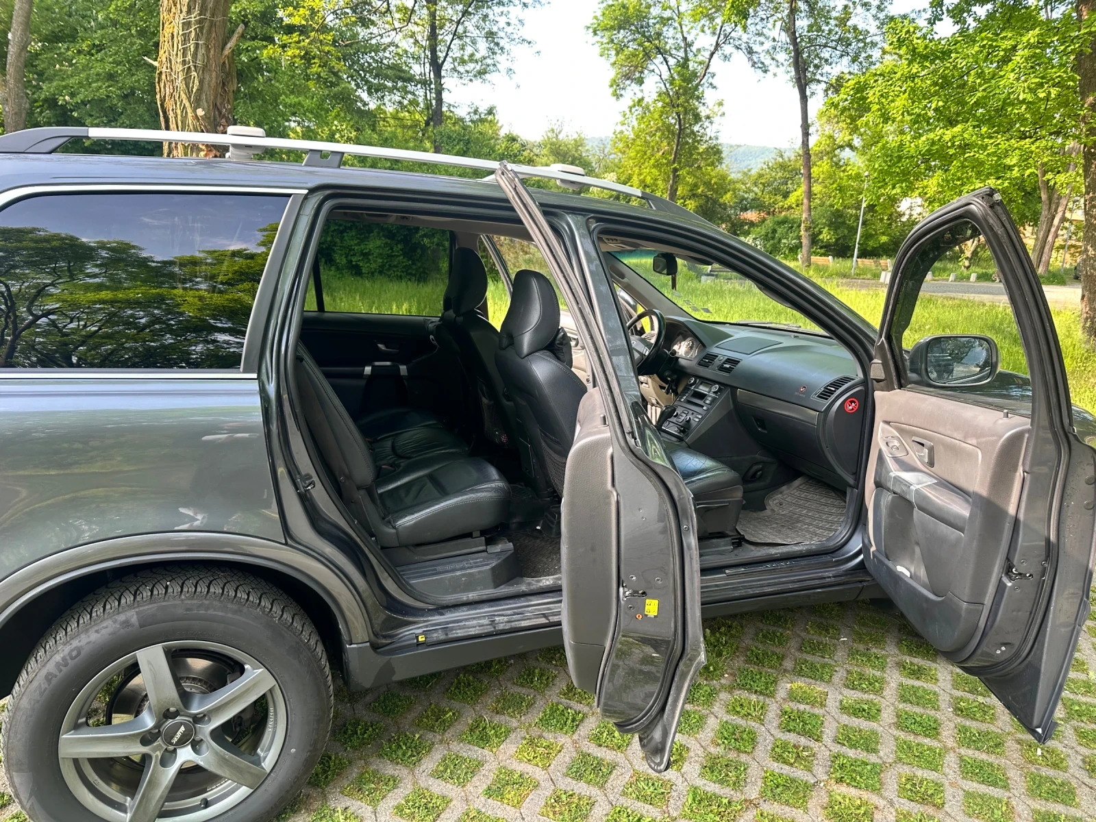 Volvo Xc90 Volvo XC90 D5 2.4D 185 к.с. 6+ 1, снимка 11 - Автомобили и джипове - 54681844