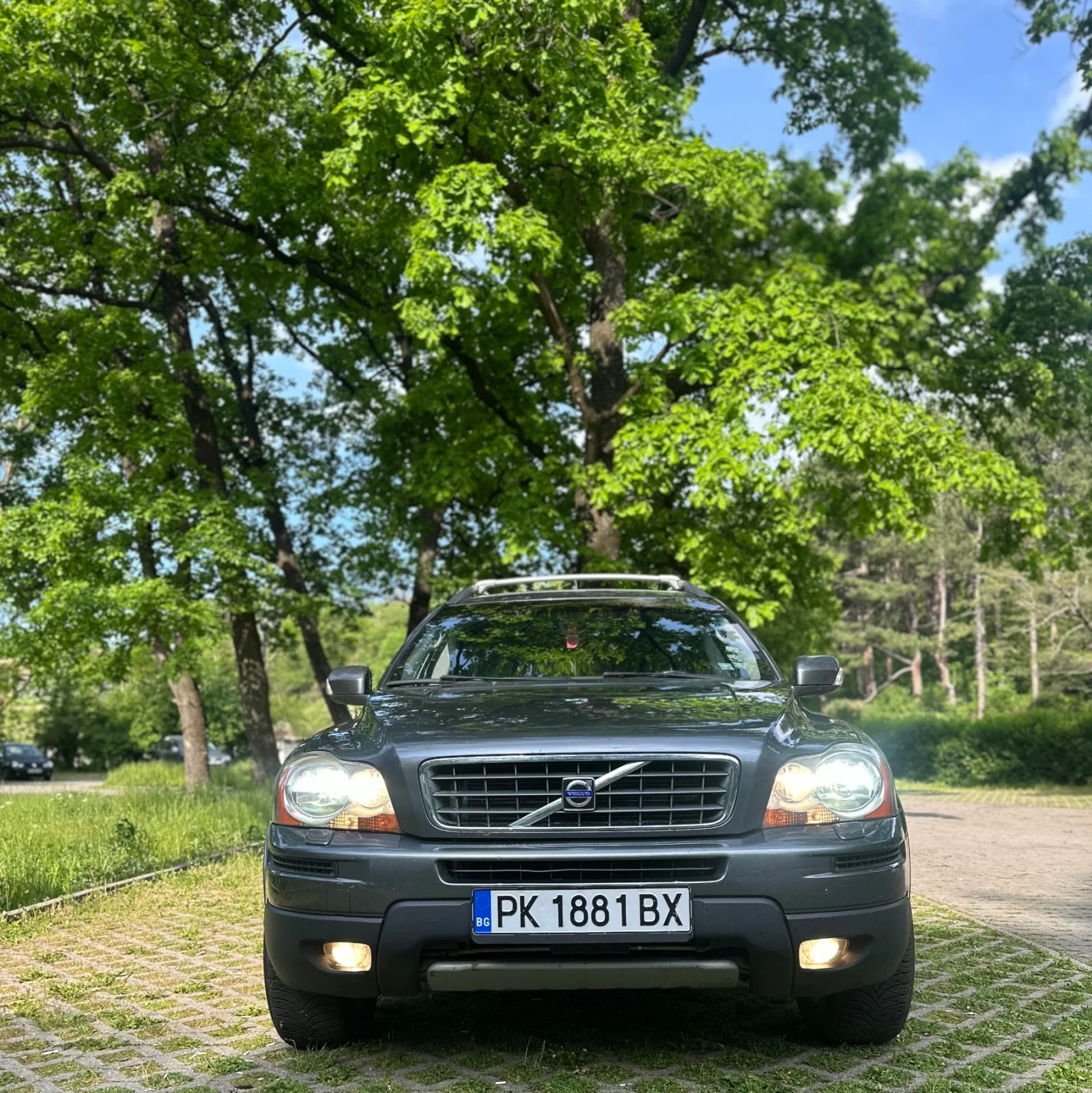 Volvo Xc90 Volvo XC90 D5 2.4D 185 к.с. 6+ 1