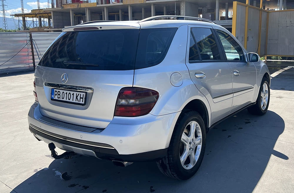 Mercedes-Benz ML 320  CDI, снимка 5 - Автомобили и джипове - 55235456