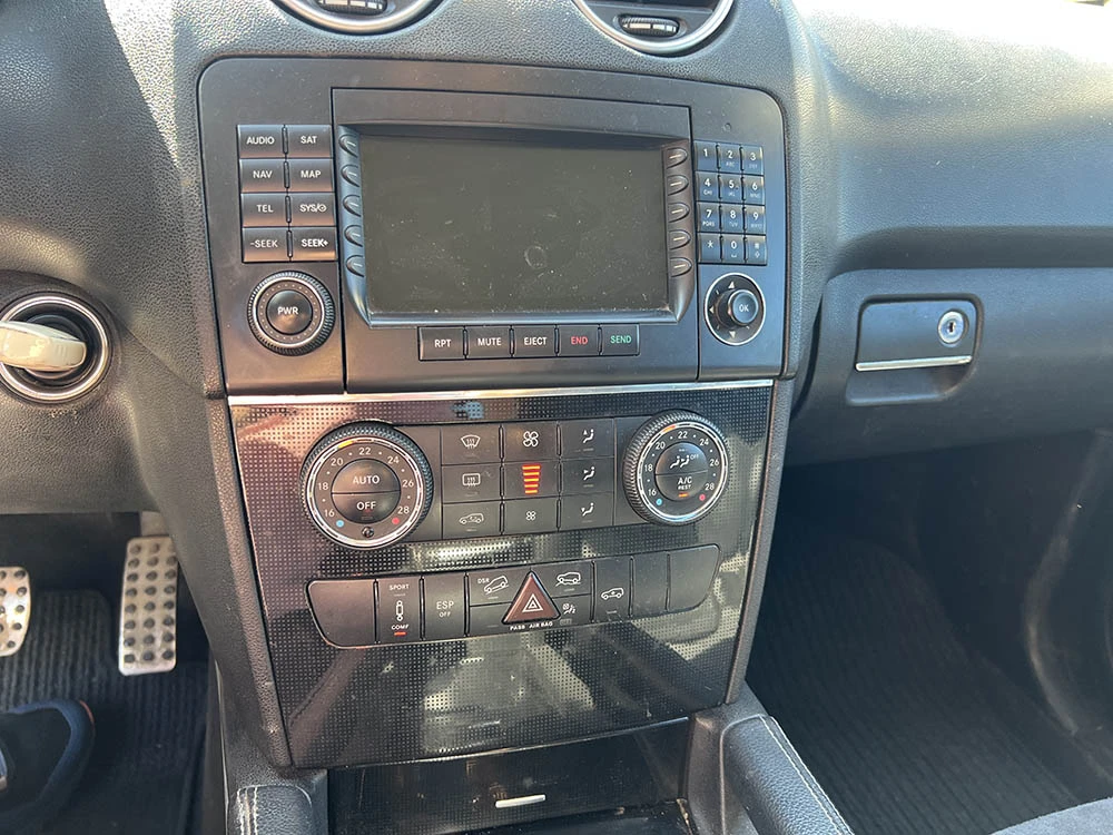 Mercedes-Benz ML 320  CDI, снимка 13 - Автомобили и джипове - 55235456