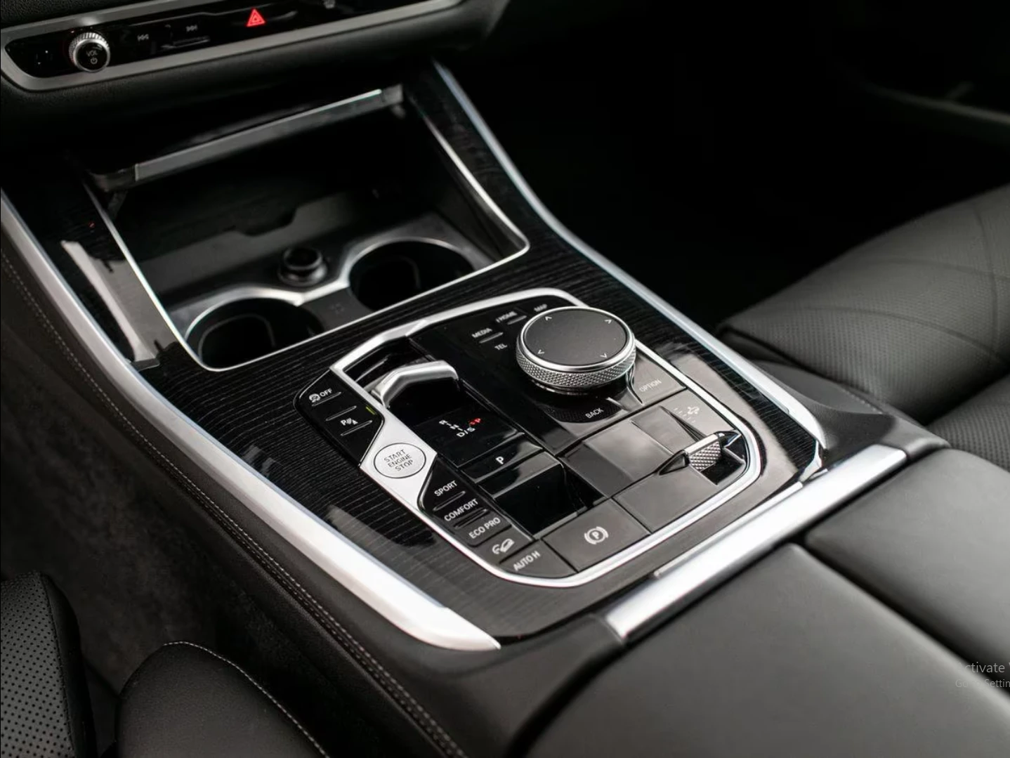 BMW X5 xDrive40d* M Sport* Pano* H/K* AHK, снимка 10 - Автомобили и джипове - 55403231