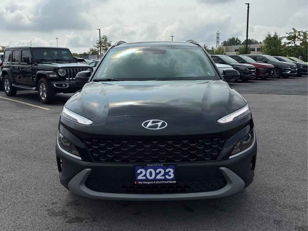 Hyundai Kona 2.0L Preferred AWD* CARFAX* ОПЦИЯ ЗА ФИНАНСИРАНЕ* , снимка 2 - Автомобили и джипове - 55522961