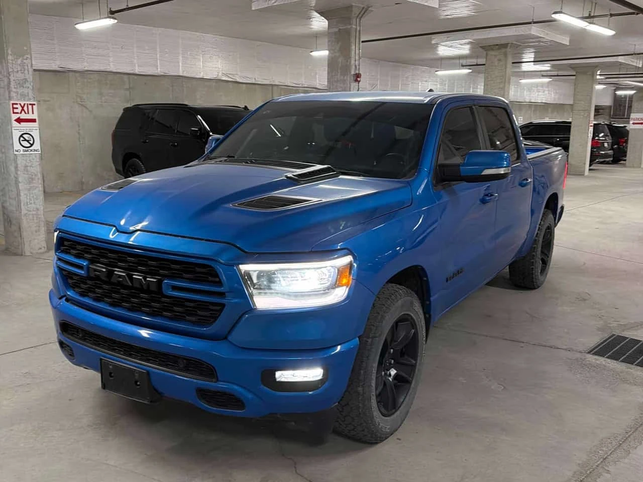 Dodge RAM 1500 * Sport * CARFAX * БЕЗ ПЪРВОНАЧАЛНА ВНОСКА