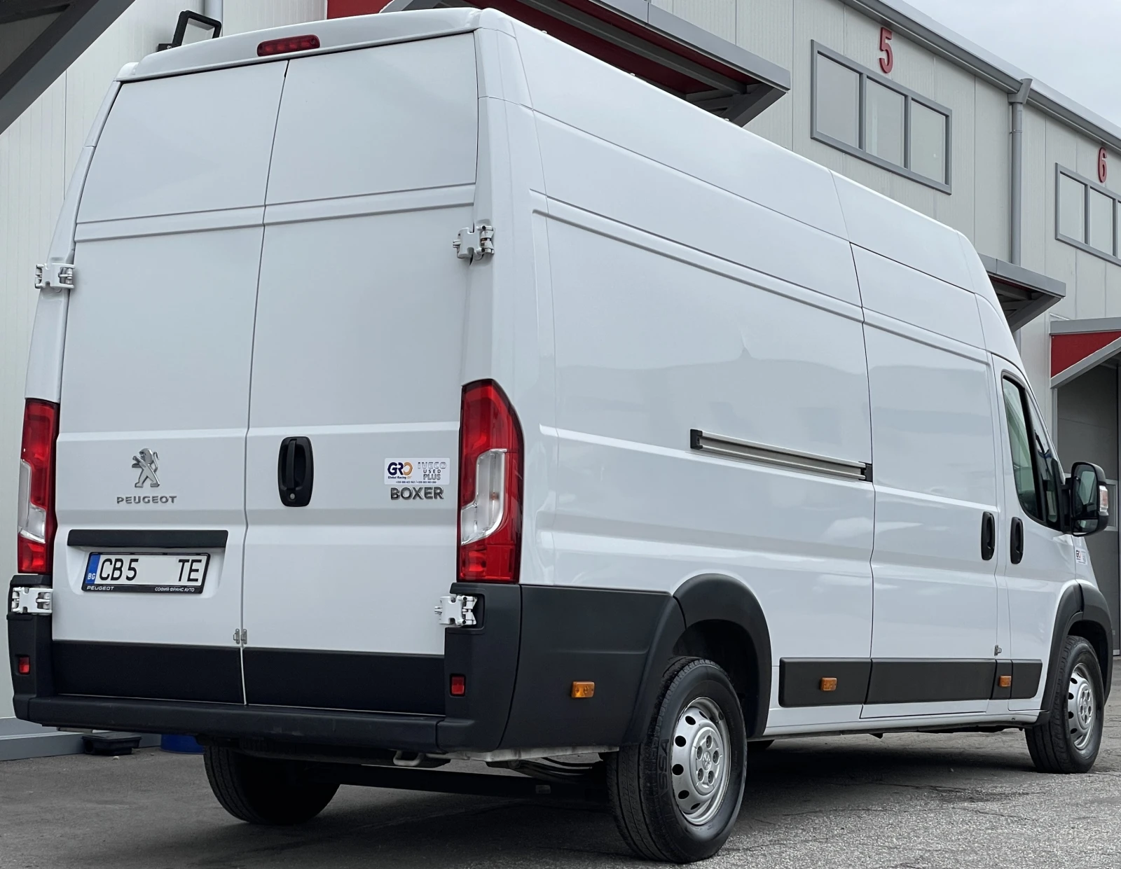 Peugeot Boxer 2.2 HDI върнат от оперативен лизинг - изображение 7