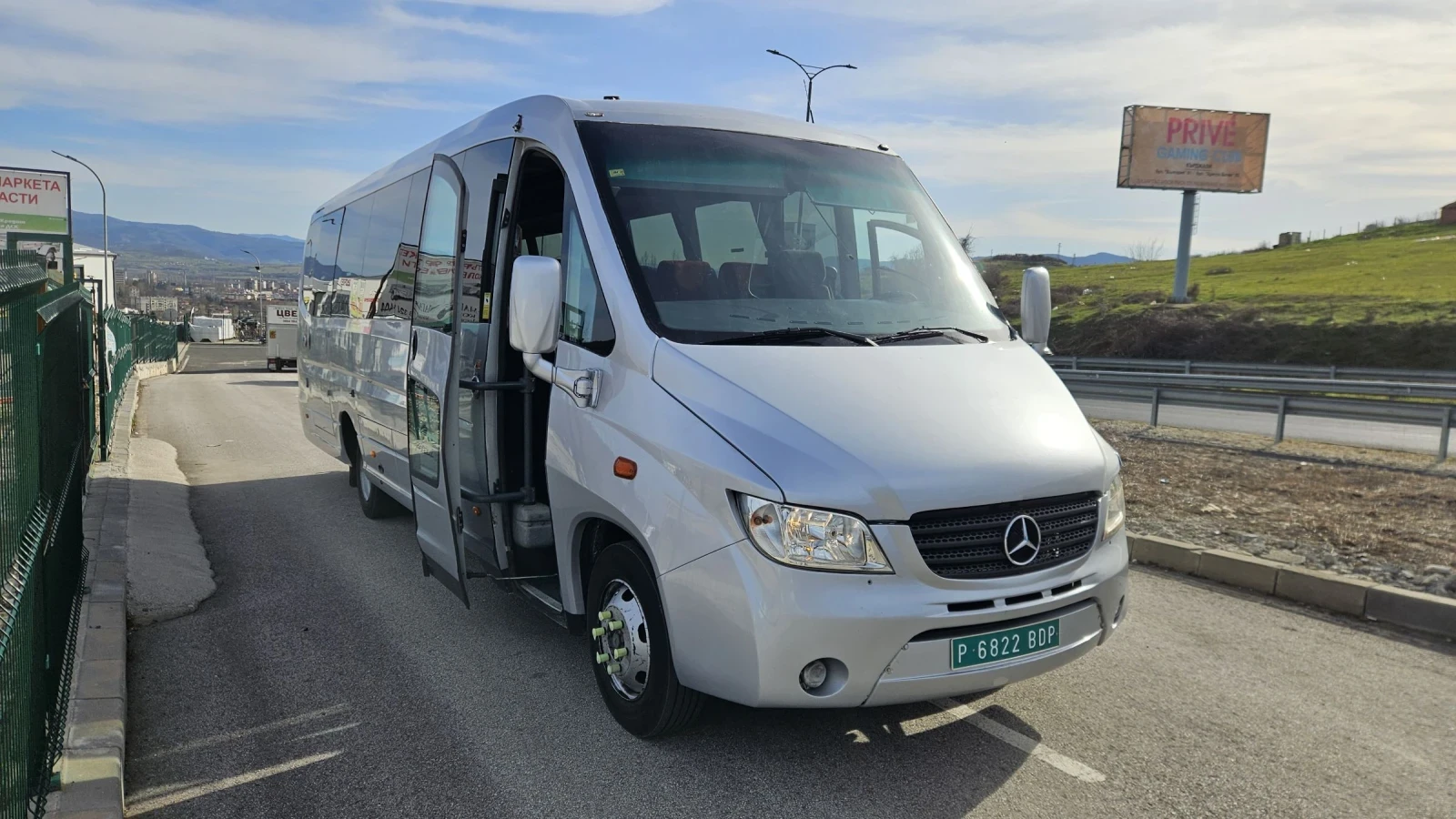 Mercedes-Benz Vario 818  - изображение 2