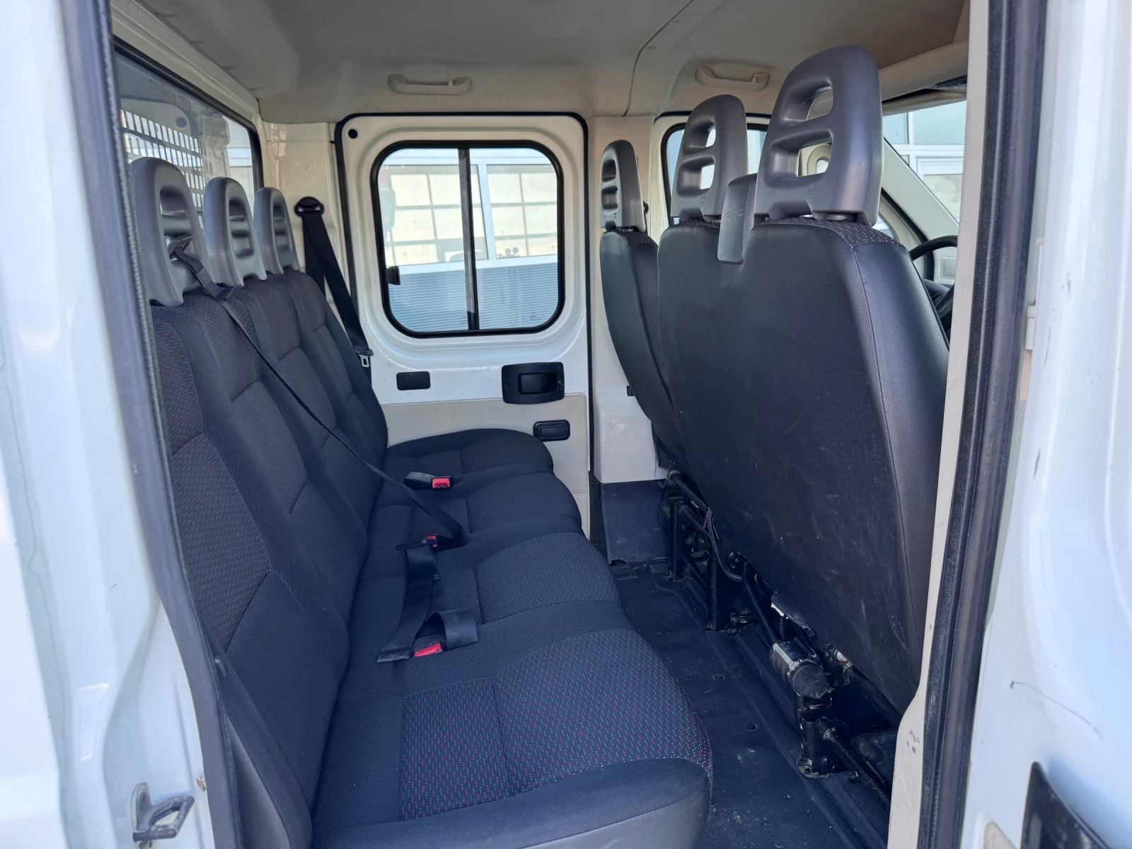 Peugeot Boxer 6+ 1 EVRO 5 B, снимка 13 - Бусове и автобуси - 56414535
