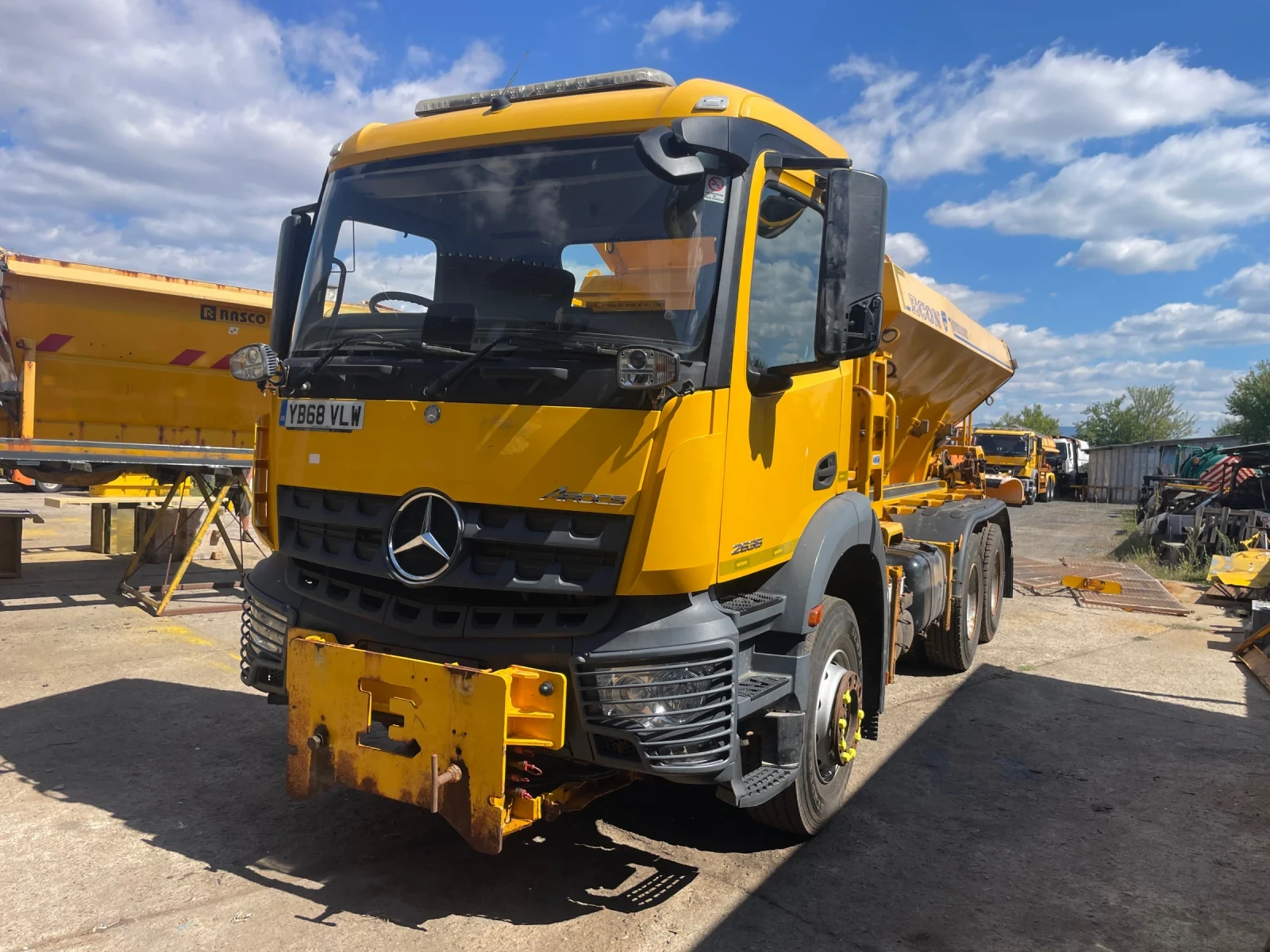 Mercedes-Benz Arocs 6x4/9m3/E6