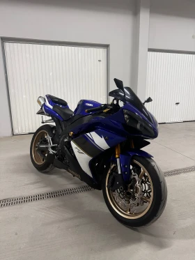  Yamaha YZF-R1
