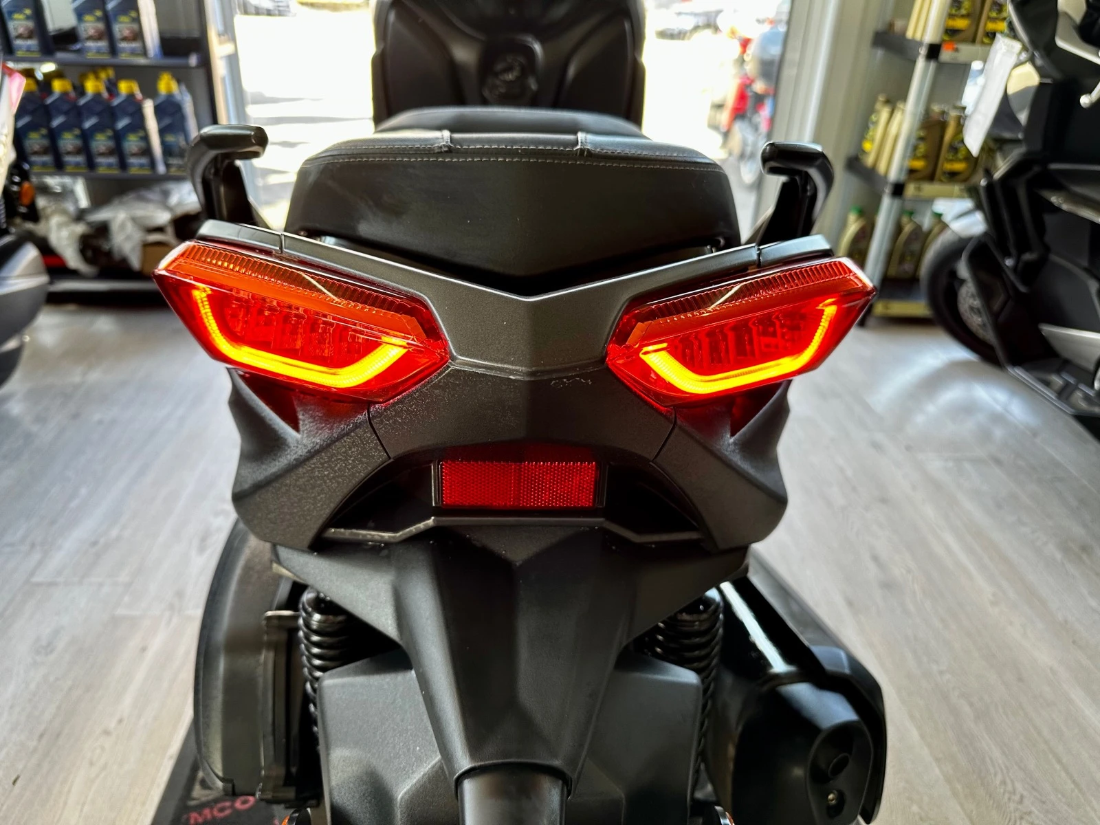 Yamaha X-max 300i 2019г. ABS/TC/LED - изображение 5