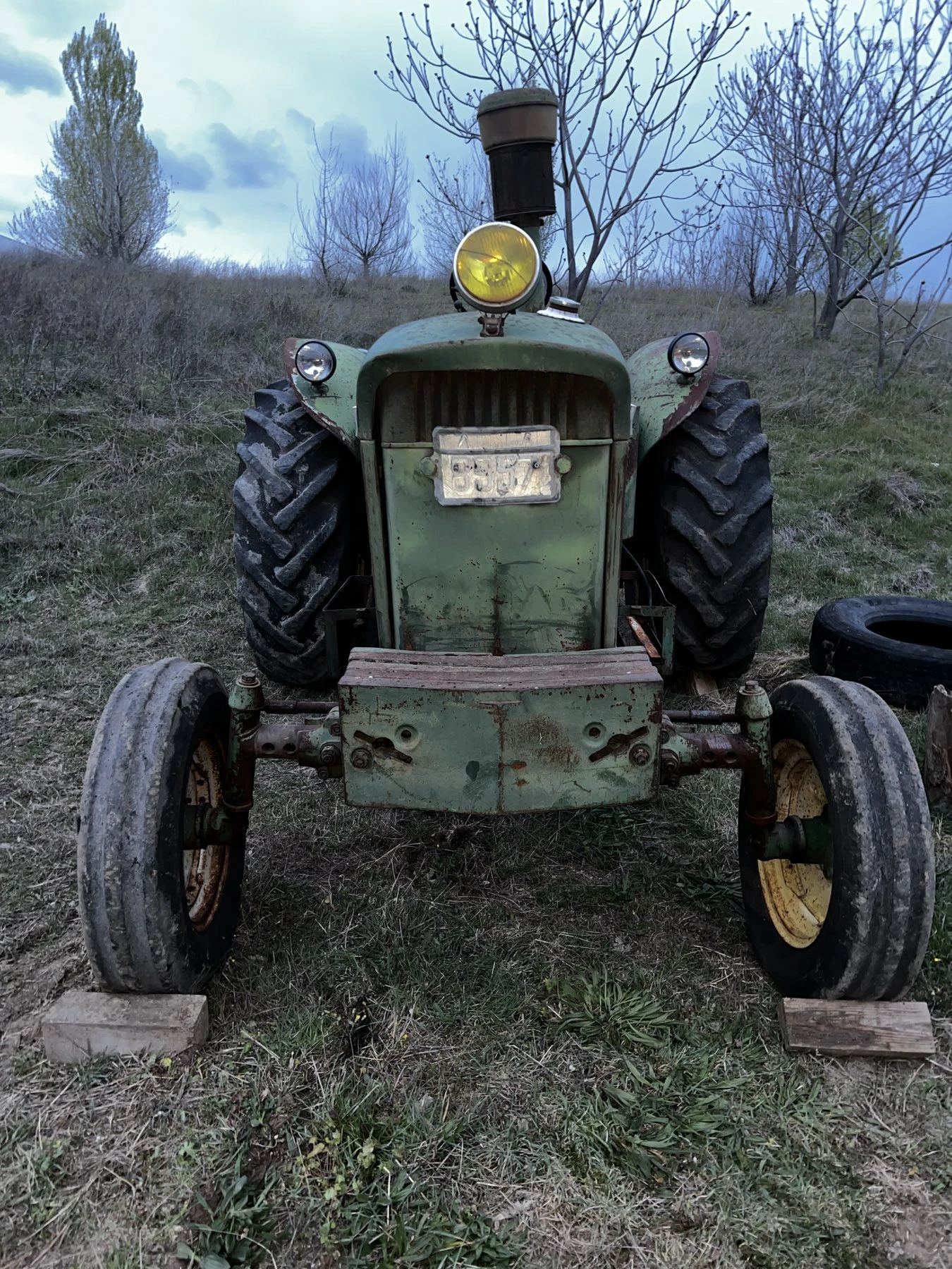 Трактор John Deere, снимка 2 - Селскостопанска техника - 54059020