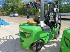 Мотокар Toyota 2, 5тона, Чисто нови, снимка 6