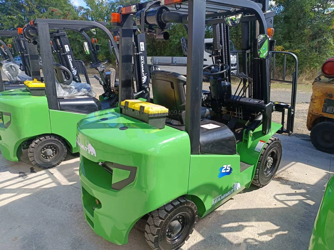Мотокар Toyota 2, 5тона, Чисто нови