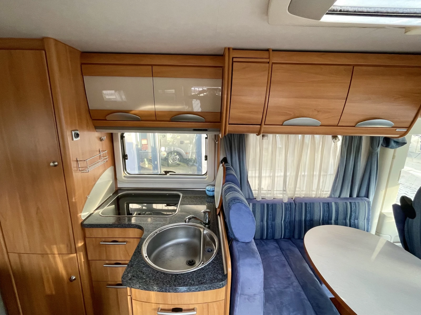 ������ HYMER / ERIBA B 654 SL | Mobile.bg � ����������� 7