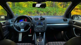 VW Golf 2.0 GTI EDITION 30, снимка 11
