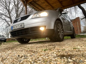 VW Touran 2.0 TDI Cross 7 места, снимка 8