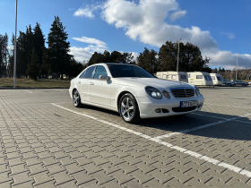 Mercedes-Benz E 200, снимка 1 - Автомобили и джипове - 44262973