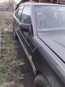 Mercedes-Benz 124, снимка 7