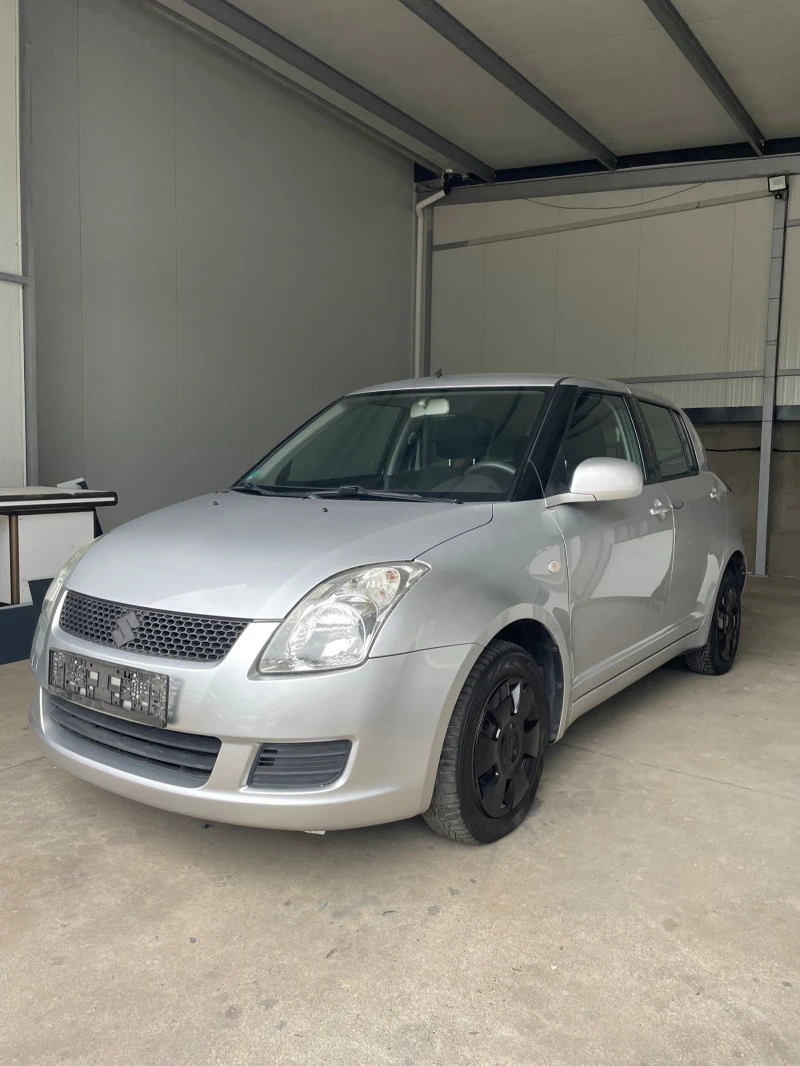 Suzuki Swift Регистрирана!!!, снимка 10 - Автомобили и джипове - 47100035