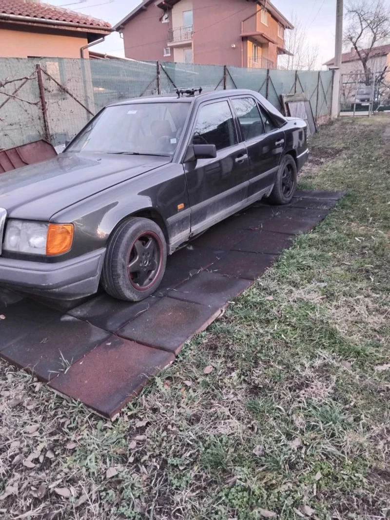 Mercedes-Benz 124, снимка 2 - Автомобили и джипове - 48885016