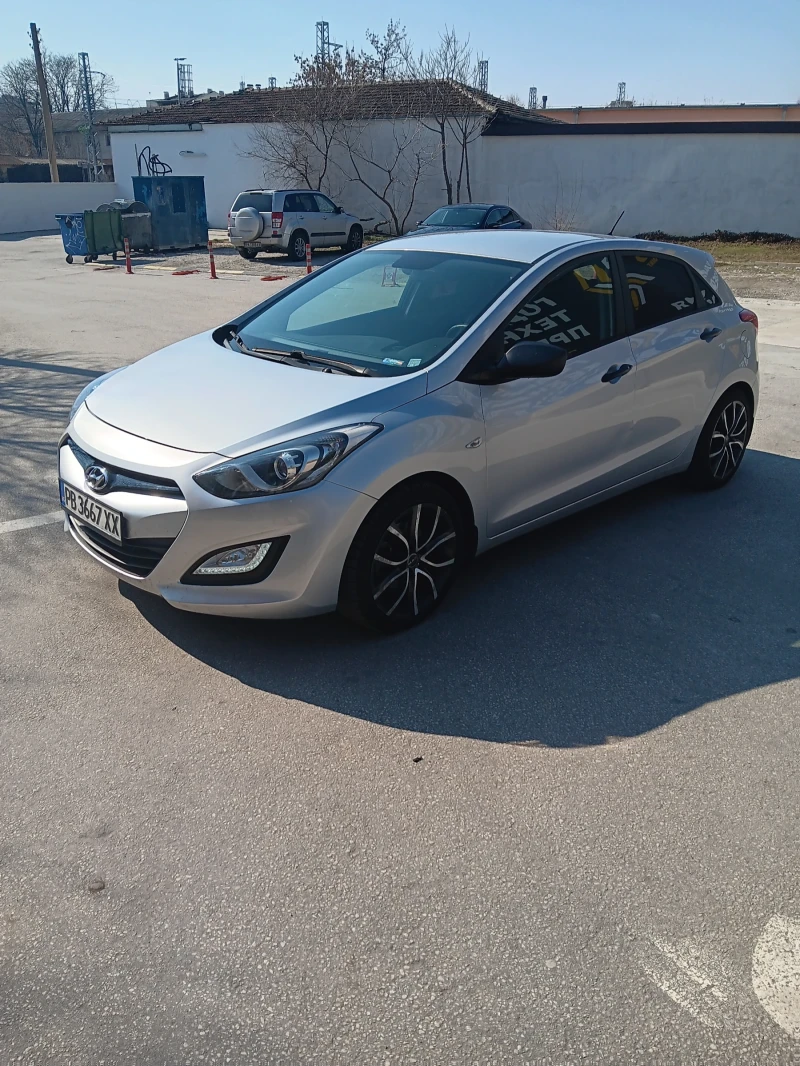 Hyundai I30 Швейцария, снимка 1 - Автомобили и джипове - 49242670