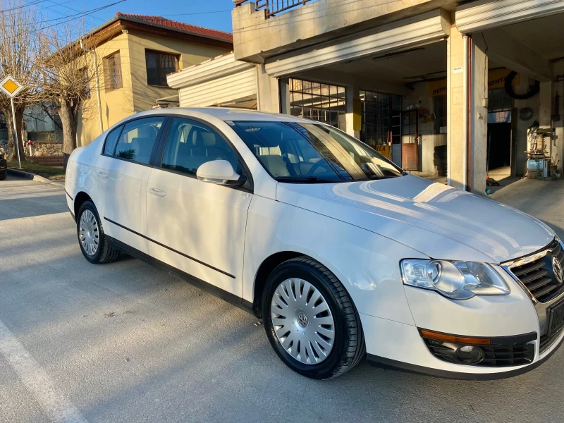 VW Passat, снимка 3 - Автомобили и джипове - 49362877