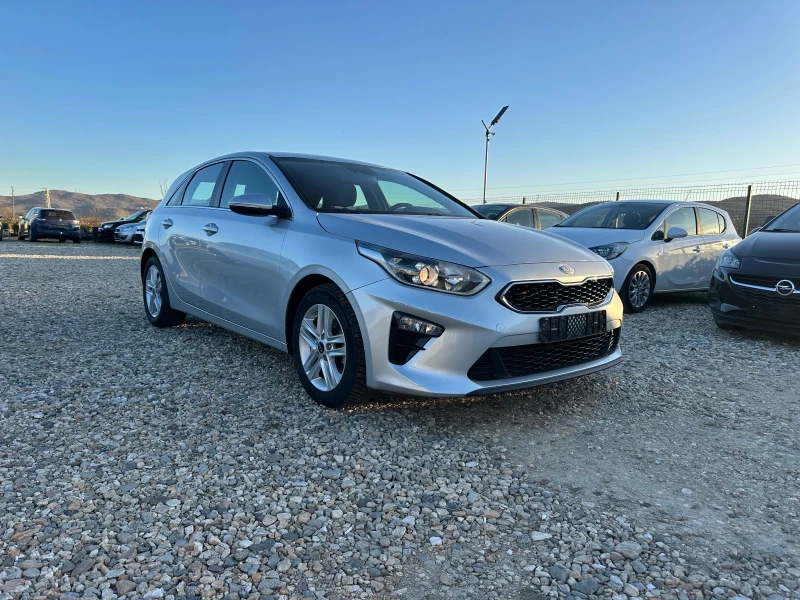 Kia Ceed, снимка 3 - Автомобили и джипове - 49589551