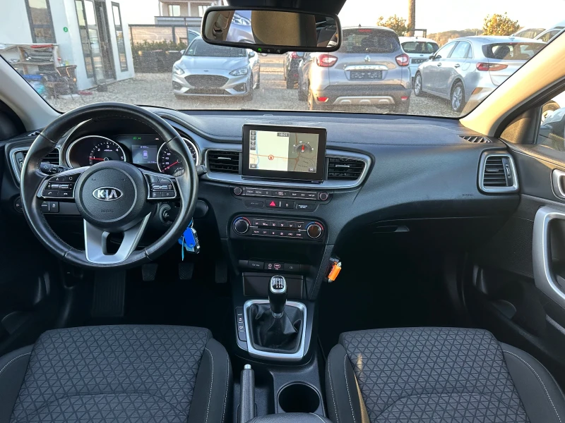 Kia Ceed, снимка 7 - Автомобили и джипове - 49589551