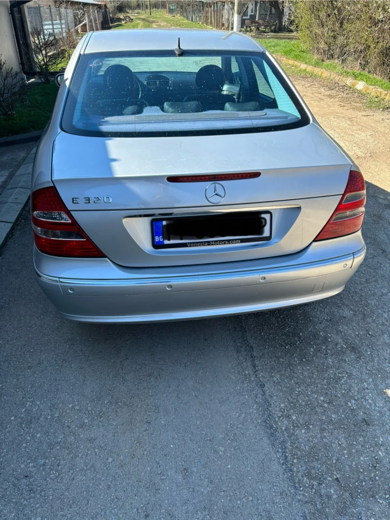 Mercedes-Benz E 320 Е320, снимка 4 - Автомобили и джипове - 49622870