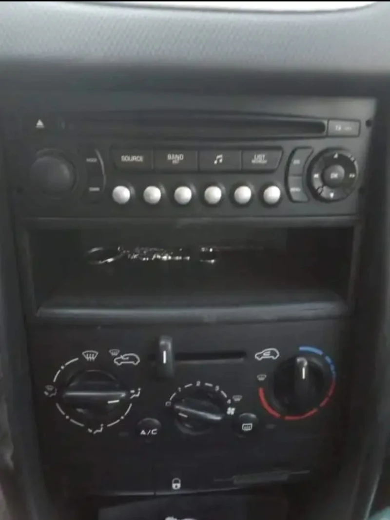 Peugeot 207, снимка 6 - Автомобили и джипове - 52429488