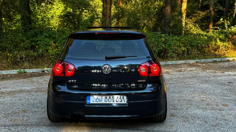 VW Golf 2.0 GTI EDITION 30, снимка 4 - Автомобили и джипове - 53043328