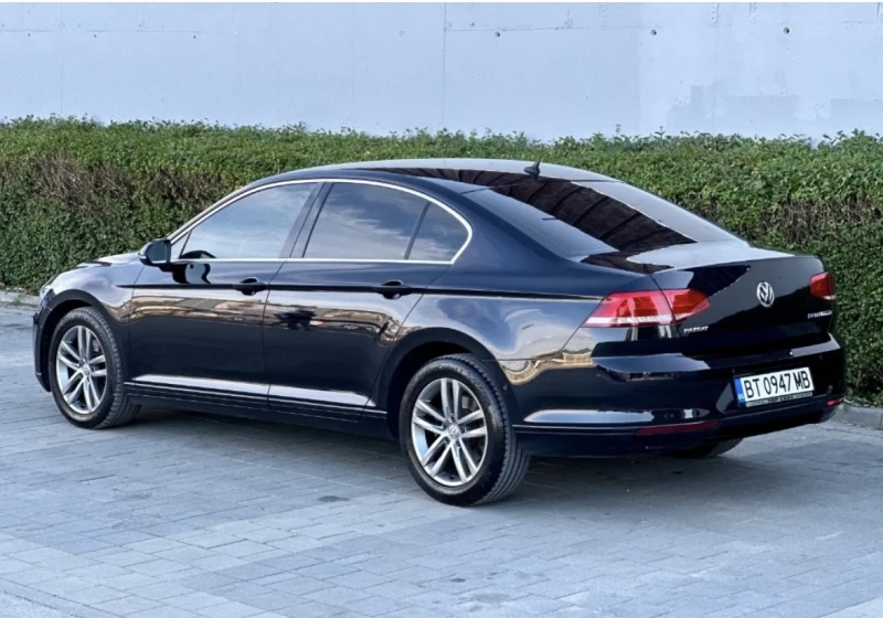 VW Passat, снимка 5 - Автомобили и джипове - 53060384