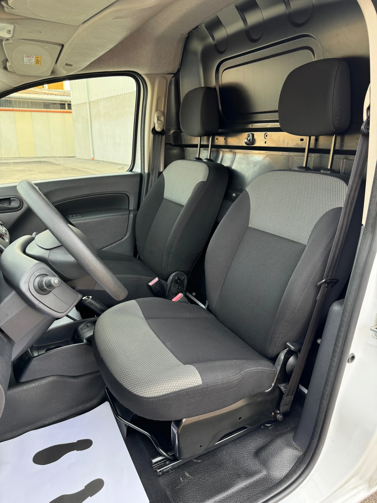 Renault Kangoo 1, 5DCI 110k.c. Germany  - изображение 9