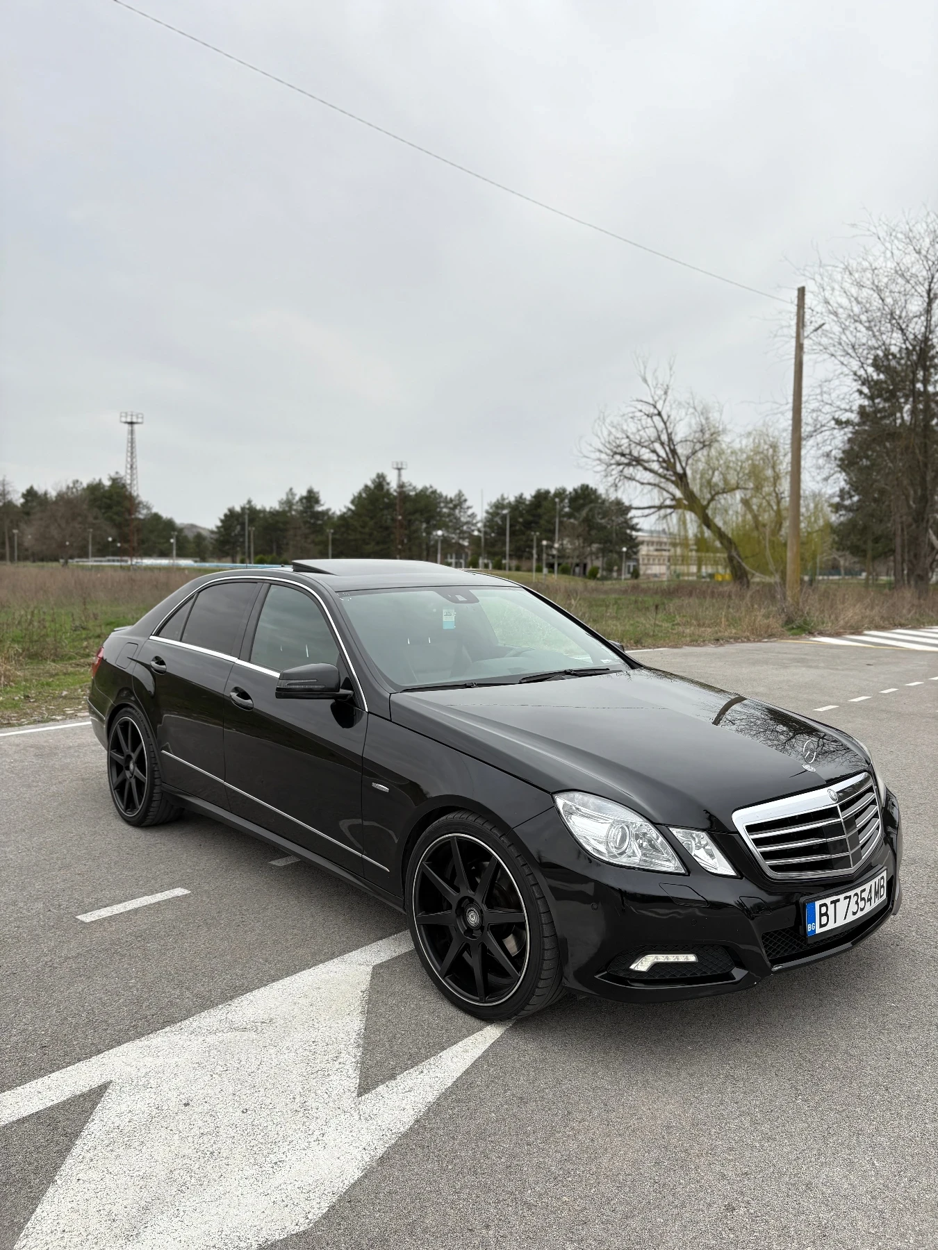 Mercedes-Benz E 350 CGI AVANTGARDE Подгрев* Шибедах* 292к.с - изображение 2