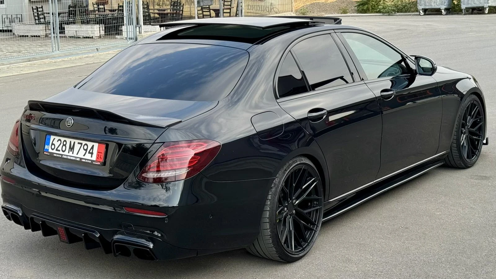 Mercedes-Benz E 200  - изображение 10
