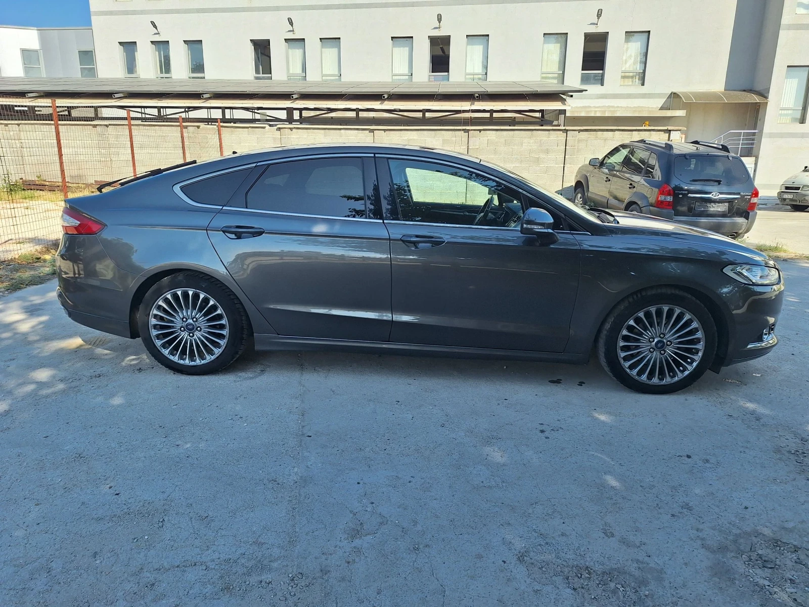 Ford Mondeo 2.0d* Нави/Камера/Лед/Кейлес/Титаниум/ - изображение 5