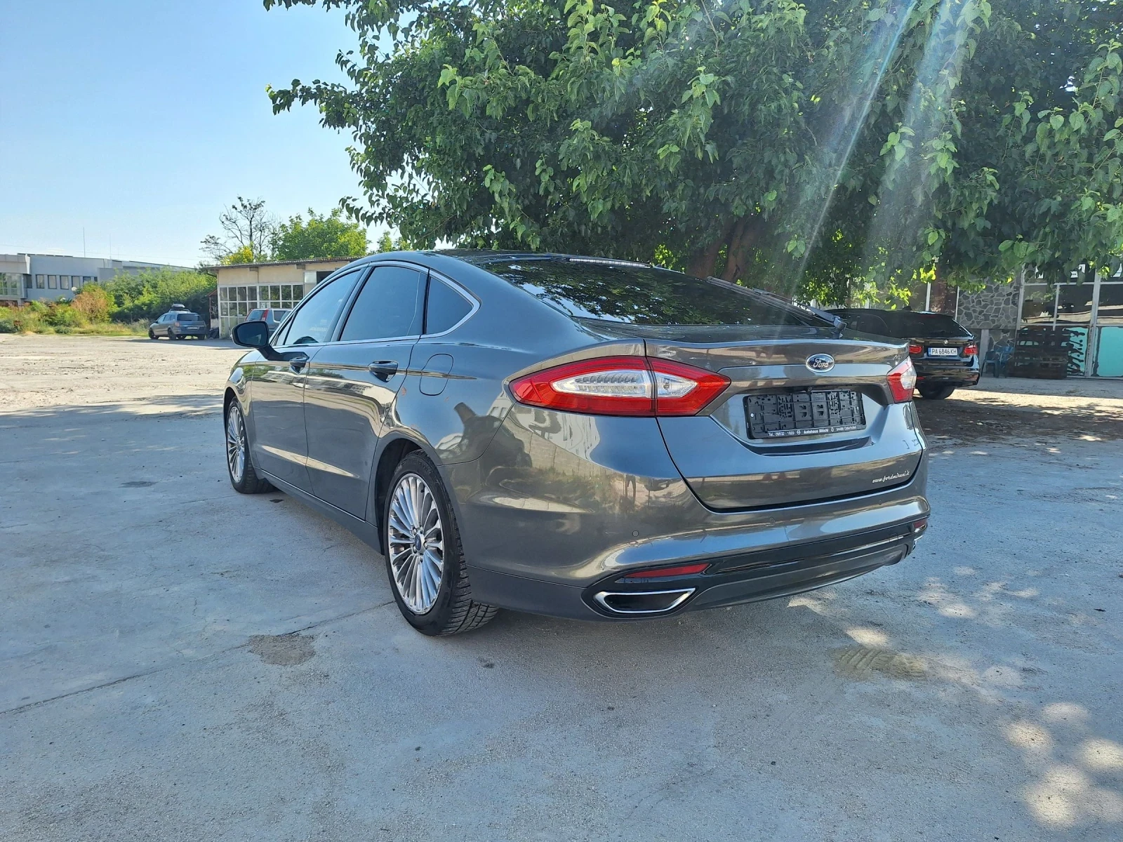 Ford Mondeo 2.0d* Нави/Камера/Лед/Кейлес/Титаниум/ - изображение 8