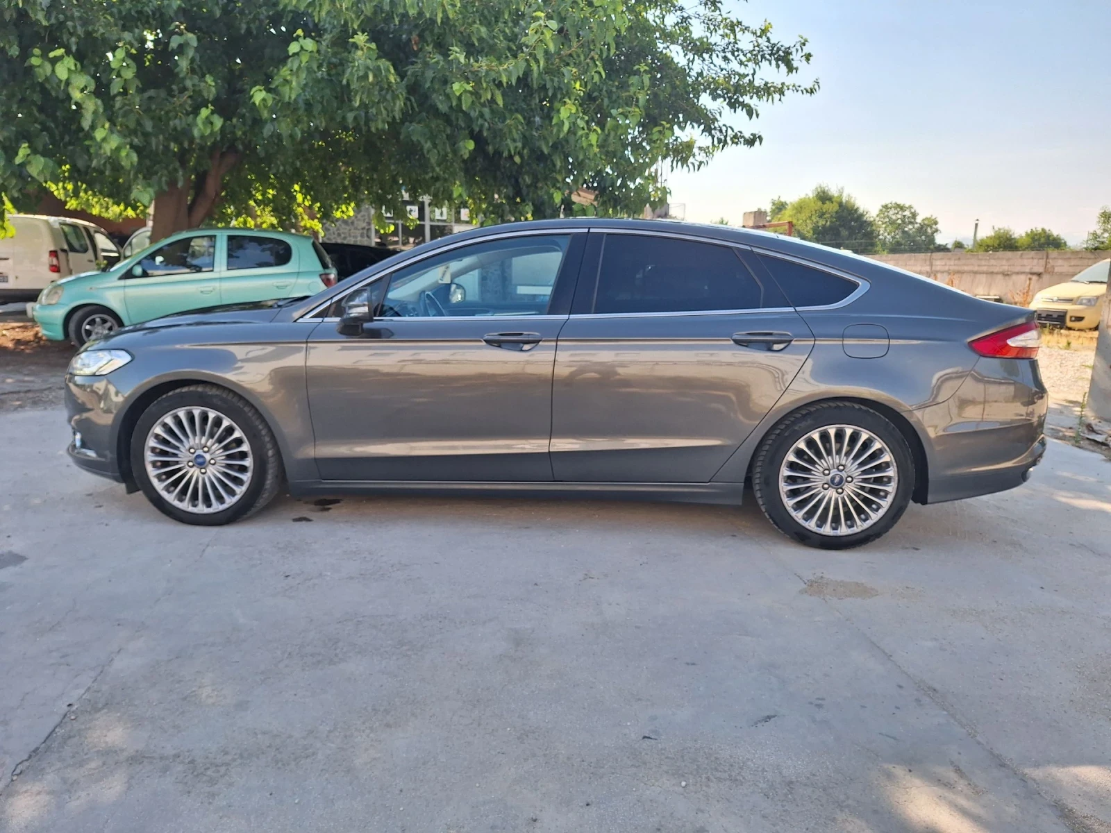 Ford Mondeo 2.0d* Нави/Камера/Лед/Кейлес/Титаниум/ - изображение 4