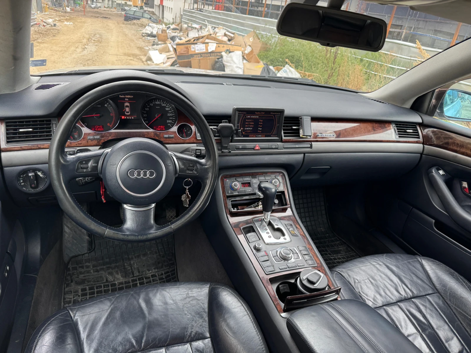 Audi A8 3.0 - изображение 9