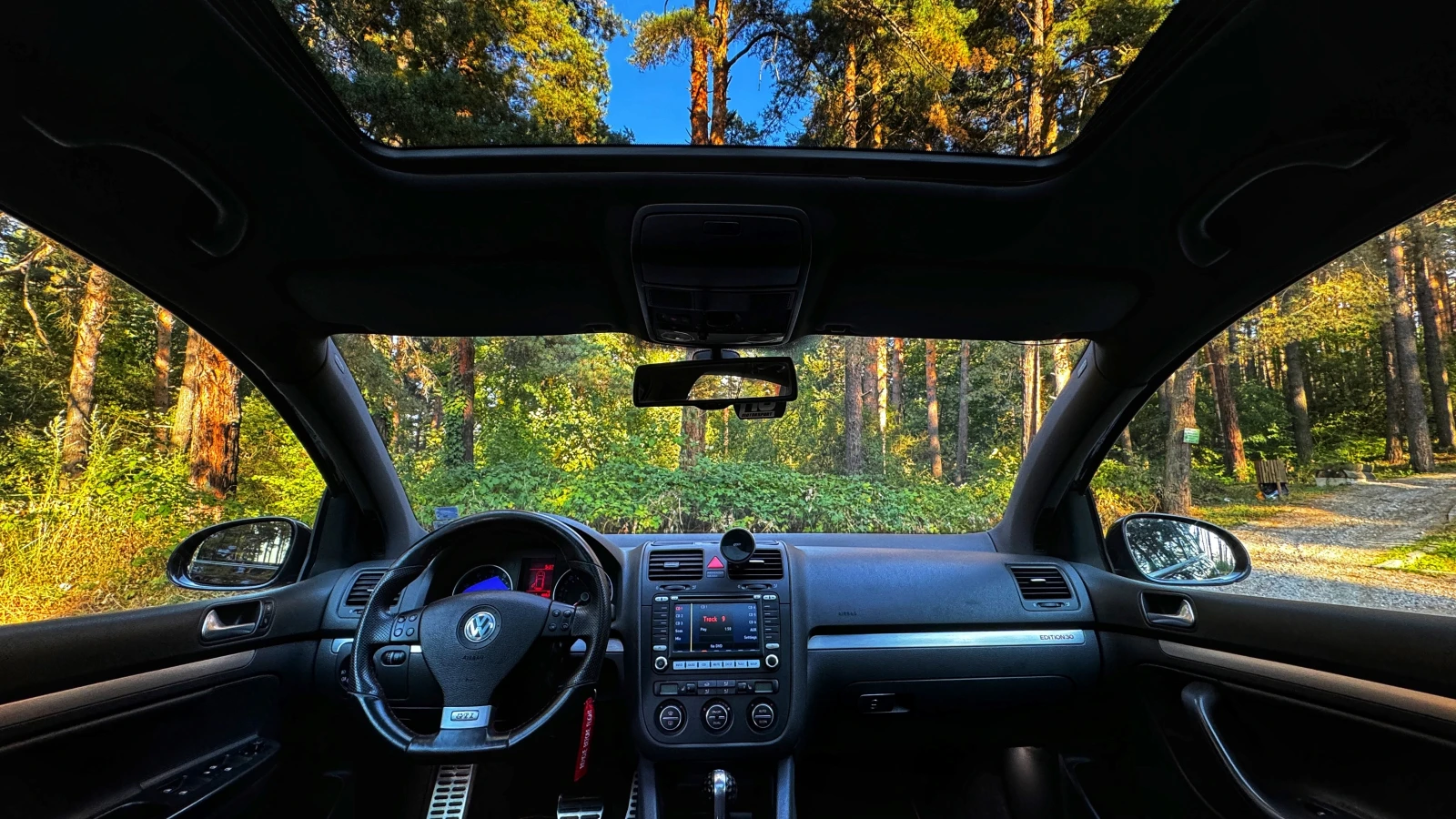 VW Golf 2.0 GTI EDITION 30 | Mobile.bg � ����������� 10