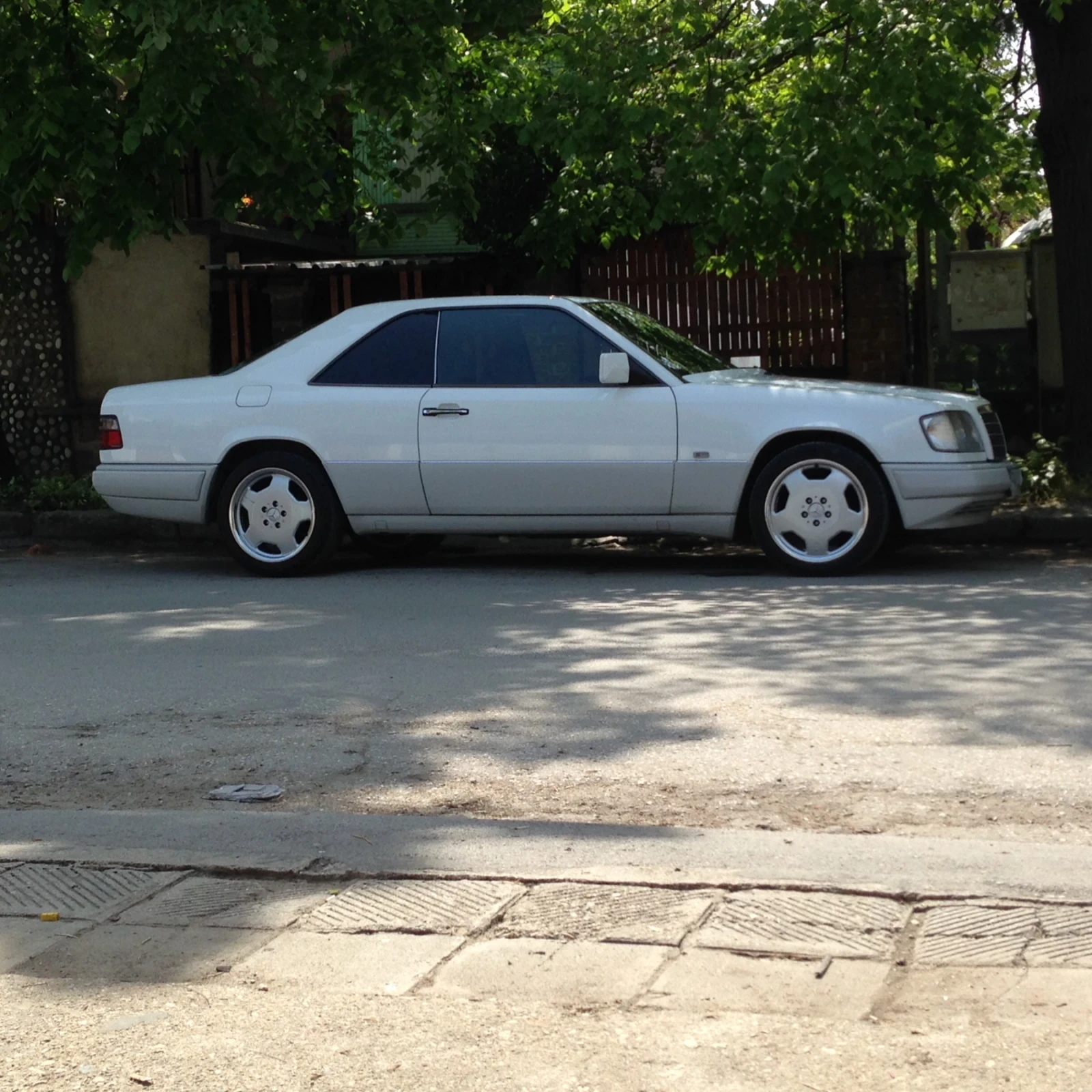 Mercedes-Benz E 200 | Mobile.bg � ����������� 2